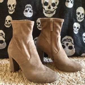 Steve Madden Heeled Booties